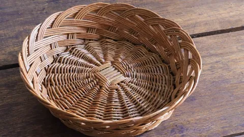 震撼回归！34岁深圳老将再展雄风，力助球队逆袭山西，化身战场神秘奇兵！